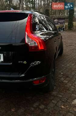 Внедорожник / Кроссовер Volvo XC60 2011 в 