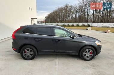 Внедорожник / Кроссовер Volvo XC60 2011 в 