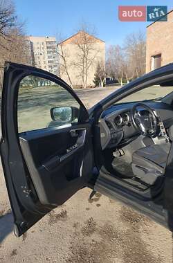 Внедорожник / Кроссовер Volvo XC60 2013 в 