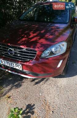 Внедорожник / Кроссовер Volvo XC60 2015 в 