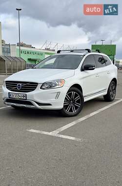 Внедорожник / Кроссовер Volvo XC60 2017 в Киеве