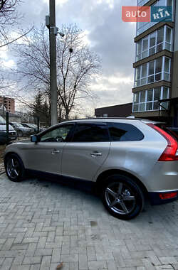 Volvo XC60 2010