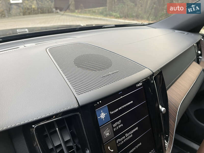 Внедорожник / Кроссовер Volvo XC60 2021 в Львове