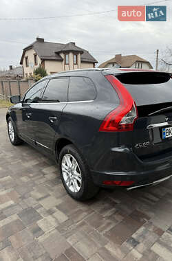 Внедорожник / Кроссовер Volvo XC60 2014 в Ровно