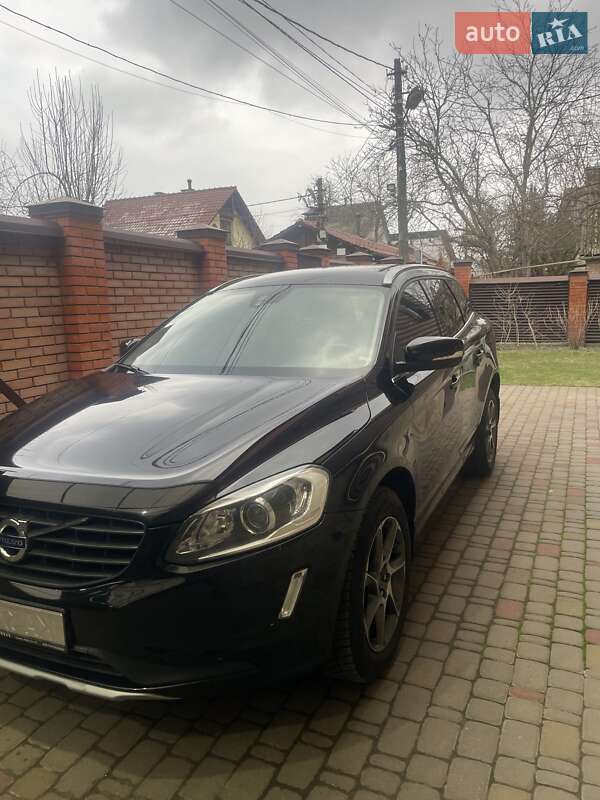 Позашляховик / Кросовер Volvo XC60 2016 в Києві