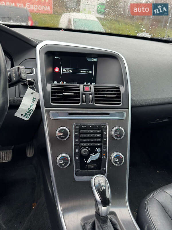 Внедорожник / Кроссовер Volvo XC60 2015 в Харькове