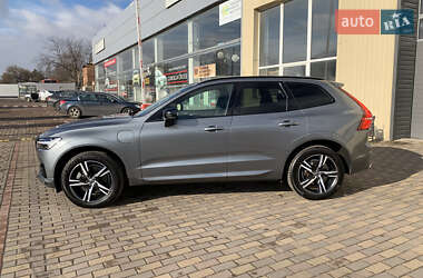 Внедорожник / Кроссовер Volvo XC60 2021 в 
