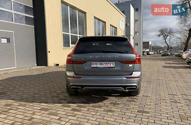 Внедорожник / Кроссовер Volvo XC60 2021 в 
