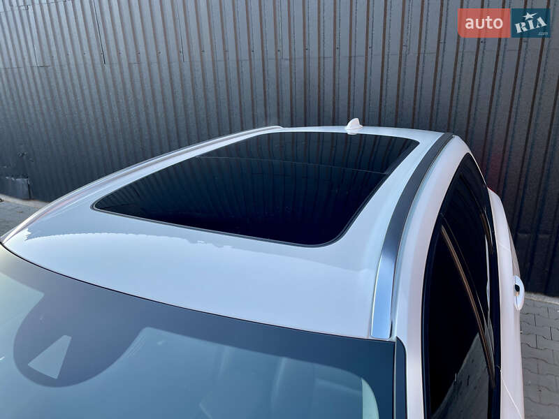 Внедорожник / Кроссовер Volvo XC60 2018 в Казатине