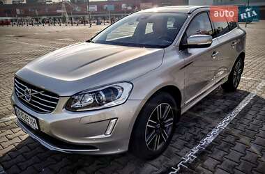 Позашляховик / Кросовер Volvo XC60 2016 в Києві