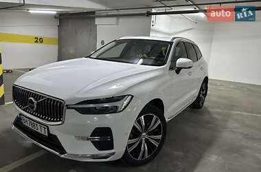 Volvo XC60 2022