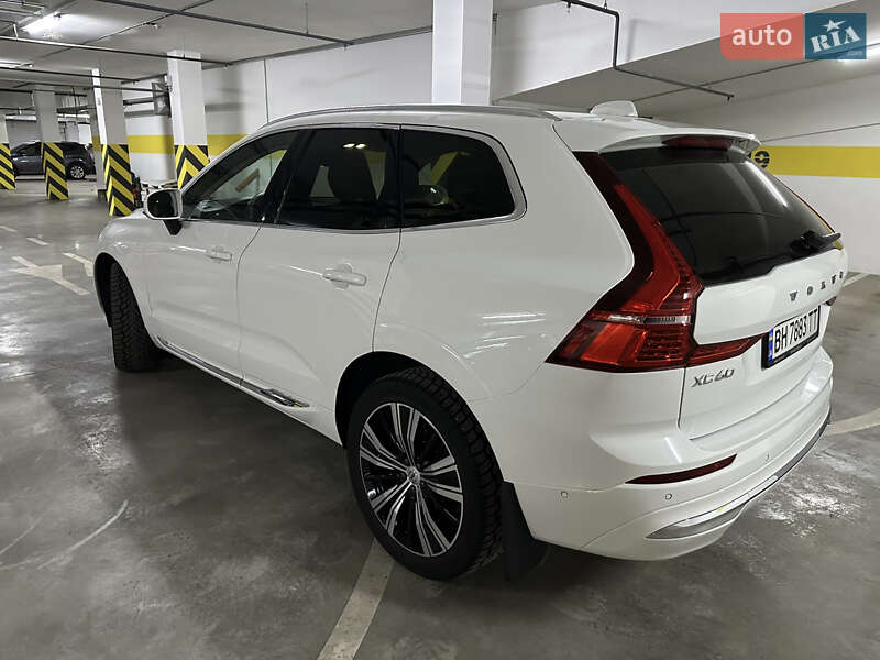 Внедорожник / Кроссовер Volvo XC60 2022 в Одессе