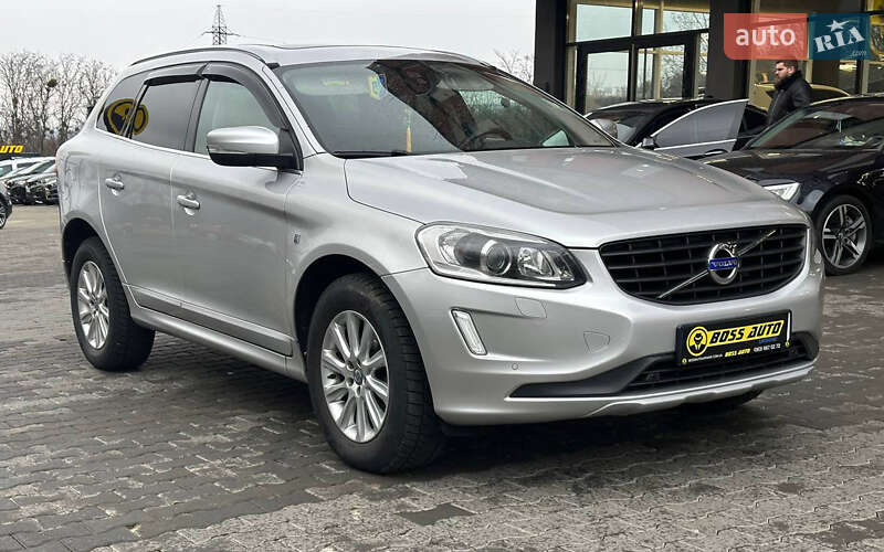 Внедорожник / Кроссовер Volvo XC60 2015 в 