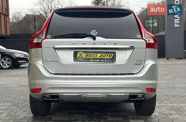 Внедорожник / Кроссовер Volvo XC60 2015 в 