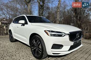Внедорожник / Кроссовер Volvo XC60 2020 в 