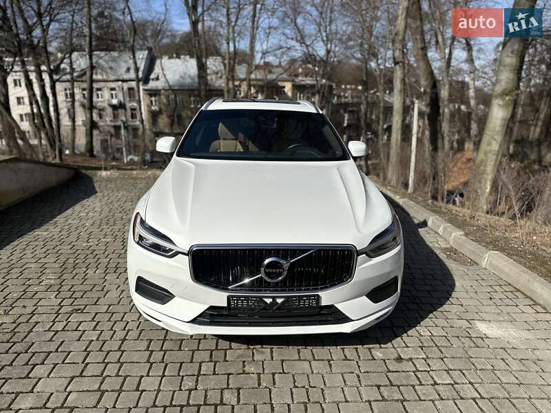 Внедорожник / Кроссовер Volvo XC60 2020 в Львове