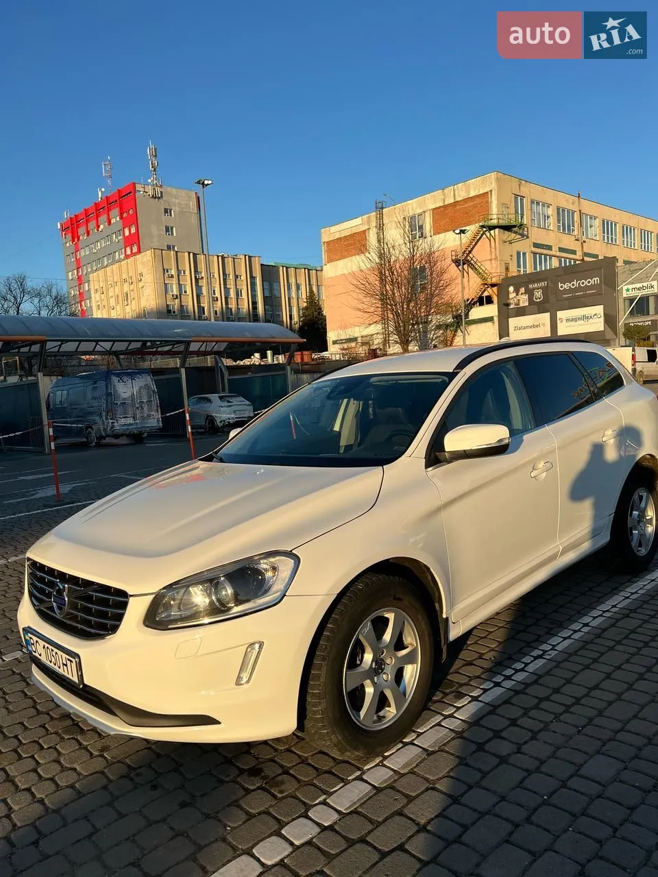 2016 Volvo XC60 - мініатюра 26