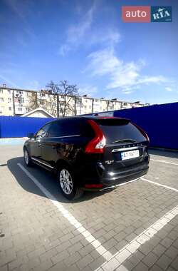 Внедорожник / Кроссовер Volvo XC60 2014 в 
