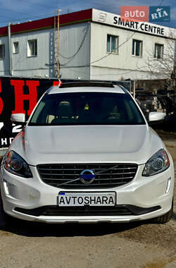 Внедорожник / Кроссовер Volvo XC60 2016 в Киеве