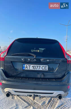Внедорожник / Кроссовер Volvo XC60 2011 в 