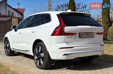 Внедорожник / Кроссовер Volvo XC60 2023 в 