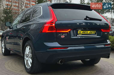 Позашляховик / Кросовер Volvo XC60 2019 в 