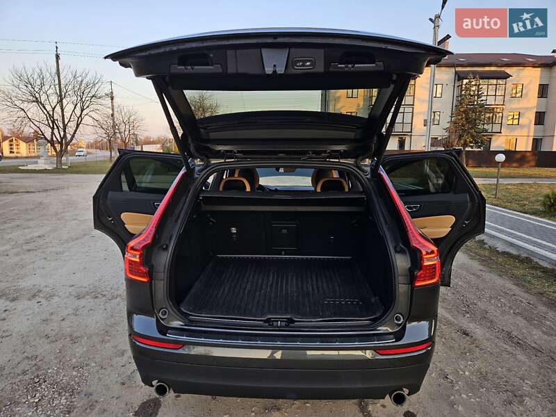 Внедорожник / Кроссовер Volvo XC60 2018 в Бучаче