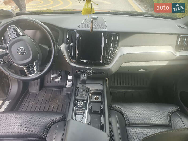 Внедорожник / Кроссовер Volvo XC60 2019 в Городке фото 11 Внедорожник / Кроссовер Volvo XC60 2019 в Городке