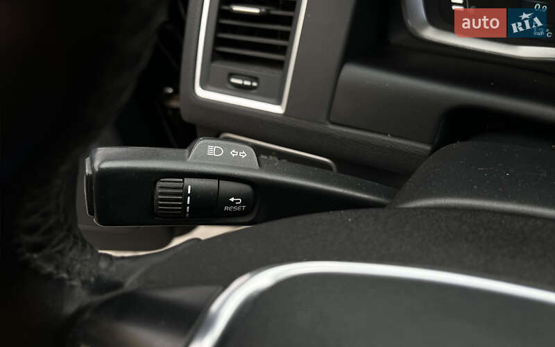 Внедорожник / Кроссовер Volvo XC60 2014 в Мукачево