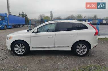 Внедорожник / Кроссовер Volvo XC60 2016 в 