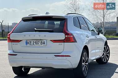 Внедорожник / Кроссовер Volvo XC60 2022 в 
