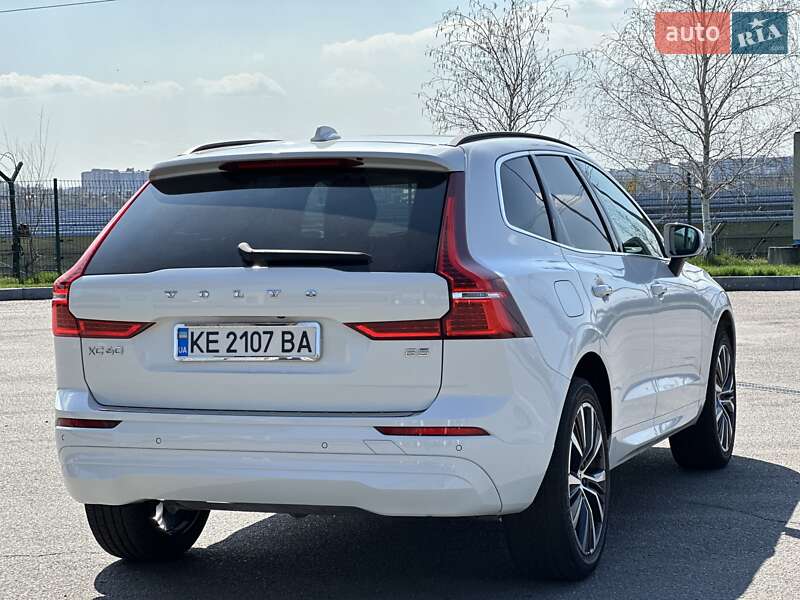 Позашляховик / Кросовер Volvo XC60 2022 в Дніпрі