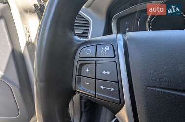 Внедорожник / Кроссовер Volvo XC60 2017 в 