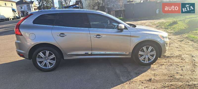 Позашляховик / Кросовер Volvo XC60 2016 в Великих Мостах