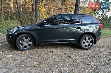 Внедорожник / Кроссовер Volvo XC60 2016 в 