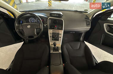 Позашляховик / Кросовер Volvo XC60 2009 в 