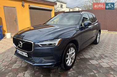 Внедорожник / Кроссовер Volvo XC60 2017 в 