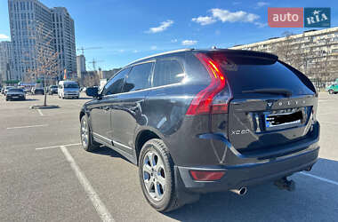 Позашляховик / Кросовер Volvo XC60 2009 в 