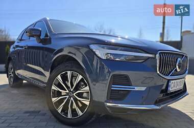 Внедорожник / Кроссовер Volvo XC60 2022 в 