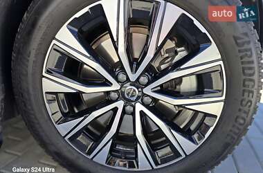 Внедорожник / Кроссовер Volvo XC60 2022 в 