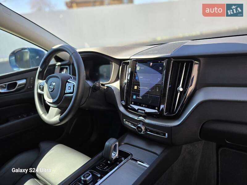 Внедорожник / Кроссовер Volvo XC60 2022 в Умани фото 33 Внедорожник / Кроссовер Volvo XC60 2022 в Умани