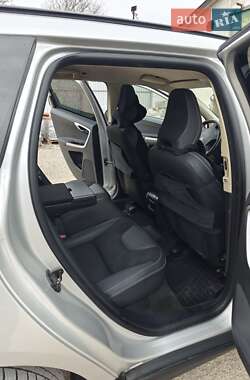 Внедорожник / Кроссовер Volvo XC60 2009 в 
