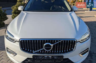 Внедорожник / Кроссовер Volvo XC60 2020 в 