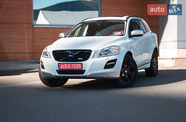 Внедорожник / Кроссовер Volvo XC60 2010 в 