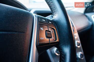 Внедорожник / Кроссовер Volvo XC60 2010 в 