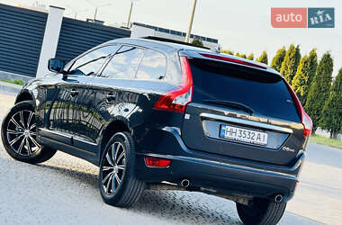 Позашляховик / Кросовер Volvo XC60 2013 в 