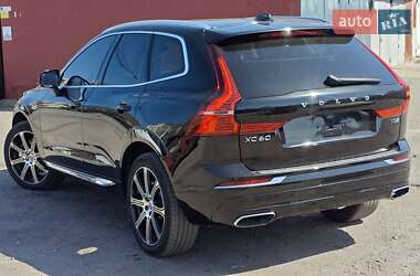 Внедорожник / Кроссовер Volvo XC60 2020 в 