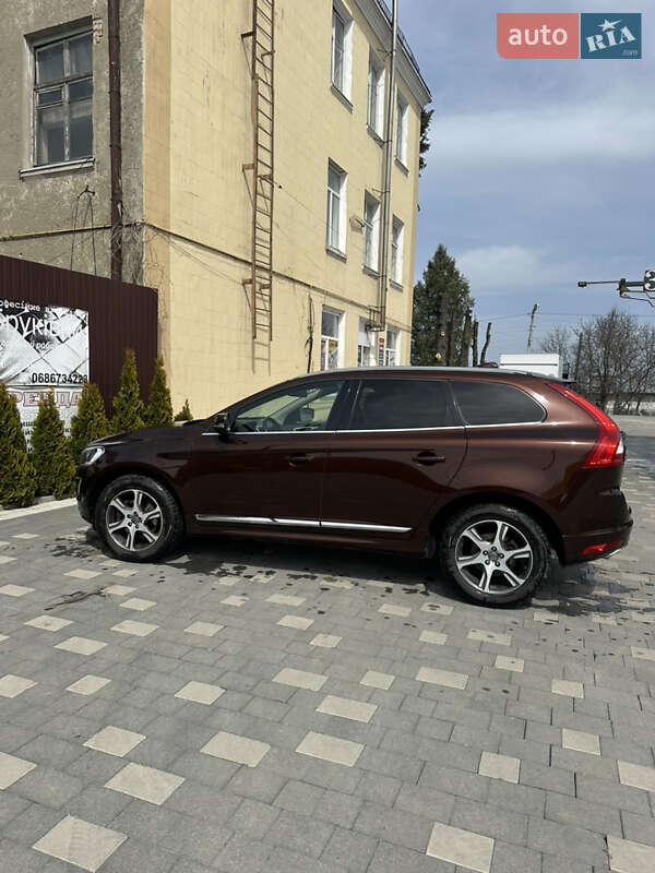 Внедорожник / Кроссовер Volvo XC60 2014 в Бучаче