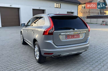 Внедорожник / Кроссовер Volvo XC60 2015 в 