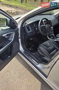 Позашляховик / Кросовер Volvo XC60 2015 в 